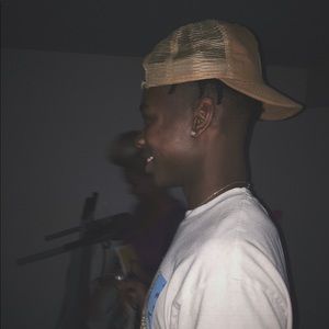 Meet your Posher, Addison